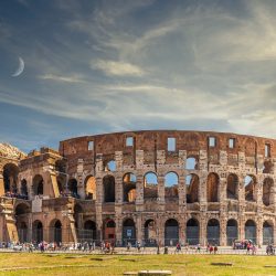 Roma İtalya Kolezyum - Traverten